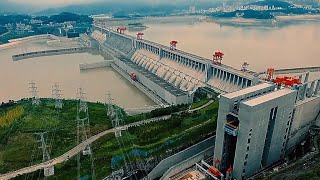 Chine  le barrage des Trois Gorges chantier pharaonique aux conséquences désastreuses [upl. by Hbaruas723]