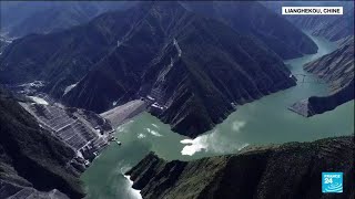 COP26  la Chine séquipe du plus haut barrage du monde • FRANCE 24 [upl. by Budworth]