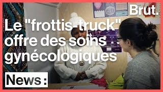 Une association offre des soins gynécologiques gratuits [upl. by Erlina722]