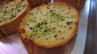 How to make Homemade Garlic bread [upl. by Heilman]